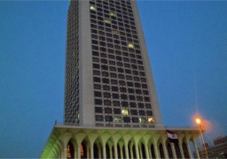 وزارة الخارجية تستقبل جثمان الفقيد أحمد طه المنخلي وتتابع التحقيقات