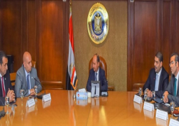 وزير التجارة يبحث مع وفد المجلس الدولى لريادة الاعمال تنمية وتطوير قطاع الصناعات الصغيرة