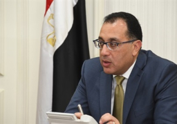 رئيس الوزراء يعقد اجتماعاً لاستعراض الملامح الأولية لموازنة العام الجديد