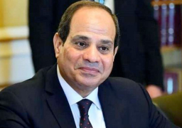 الرئيس السيسي يهنئ الشعب المصري والأمة العربية والإسلامية بحلول شهر رمضان