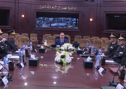 بالصور .. وزير الداخلية : التعامل بحزم مع من تسول له نفسه المساس بأمن المواطنين