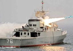 البحرية الإيرانية تدشن سفينة حربية لا يكشفها الرادار