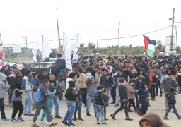 إصابة 17 فلسطينيا برصاص الاحتلال الإسرائيلي على حدود غزة