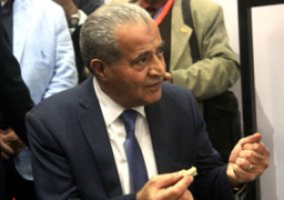 “التموين” تعلن إعادة 184 ألف مستفيد للبطاقات بعد تحديث بياناتهم
