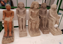 بالصور..المتحف المصري الكبير يستقبل 559 قطعة اثرية