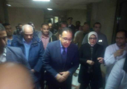 رئيس الوزراء ووزيرة الصحة يزوران مصابى حادث المريوطية بمستشفى الهرم