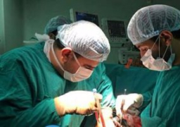 خناقة فى غرفة العمليات.. طبيب يضرب زميله خلال إجراء عملية ولادة بالمنوفية