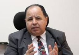 وزير المالية يؤكد سعى الوزارة الى خفض العجز الكلى بالموازنة ليصل لـ 8.4%