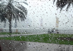 المرور يناشد السائقين الحذر وعدم زيادة السرعة بسبب سقوط الأمطار بالطرق