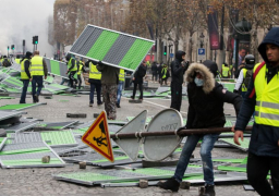 مقتل فرنسي قرب حاجز أقامته مجموعة من “السترات الصفراء”