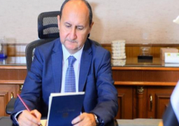 وزير التجارة والصناعة يستعرض خطة الوزارة لتعزيز التنمية الصناعية خلال عام 2019