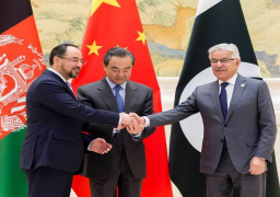 مباحثات بين وزراء خارجية أفغانستان وباكستان والصين حول المصالحة السياسية