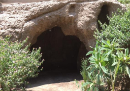 وفد الكنيسة الكاثوليكية الفرنسي يزور مغارة العائلة المقدسة بالمطرية