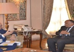 شكري يبحث سبل تطوير التعاون مع المفوض الأوروبى للزراعة والتنمية الريفية