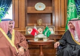 الجبير يبحث مع وزير الخارجية البحريني العلاقات الثنائية والوضع بالمنطقة