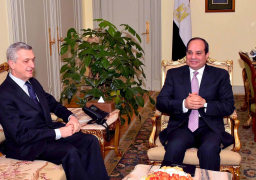 الرئيس السيسي يستقبل المفوض السامي للامم المتحدة لشئون اللاجئين