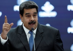 الرئيس الفنزويلي: سنرد قانونيا وسياسيا على واشنطن بعد فرضها عقوبات على شركة النفط الوطنية