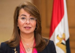 وزيرة التضامن تبحث مع منظمات المجتمع المدنى والجمعيات مبادرة “حياة كريمة”