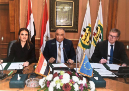 رئيس هيئة الرقابة الادارية ووزيرة الاستثمار والتعاون الدولى يوقعان اتفاق منحة من الاتحاد الاوروبى لمكافحة الفساد بقيمة ٣٤.٥ مليون جنيه