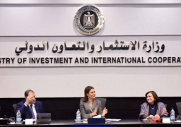 سحر نصر تؤكد ربط المشروعات متناهية الصغر بالمناطق الاستثمارية