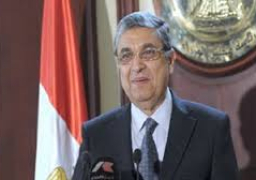 وزير الكهرباء: تفعيل خط الربط الكهربائى مع السودان الشهر المقبل والفائض 25%