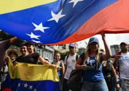 الصين تدعو إلى حل الخلافات السياسية في فنزويلا عبر الحوار والتشاور