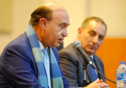 الفريق مهاب مميش ، رئيس هيئة قناة السويس ، رئيس المنطقة الاقتصادية لقناة السويس يجتمع مع نائب المنطقة الاقتصادية اللواء محمد شعبان مرعى