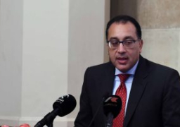 رئيس الوزراء يشهد اتفاقية تعاون ثلاثى لتوزيع منتجات الخدمة الوطنية بمنافذ التموين