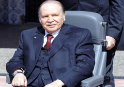 رسميا.. بوتفليقة يترشح لفترة رئاسية خامسة بالجزائر