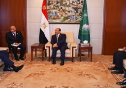 التقى السيد الرئيس عبد الفتاح السيسي صباح اليوم بمقر الاتحاد الأفريقي بأديس أبابا السيد أكينومي أديسينا، رئيس البنك الأفريقي للتنمية