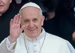 وصول البابا فرنسيس لاستاد مدينة زايد وبدء مراسم القداس بحضور وزير التسامح