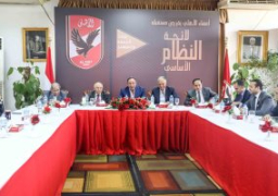 رسمياً.. الأهلى يشكو اتحاد الكرة للأوليمبية المصرية ويرفض تعديل الدورى