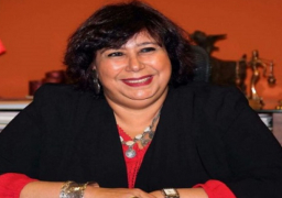 وزيرة الثقافة تشهد اليوم الحفل الختامى لمعرض الكتاب