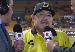 مارادونا وأجويرو يعربان عن أسفهما لوفاة اللاعب سالا