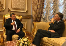 هيكل يستقبل سفير المملكة المتحدة بمقر البرلمان