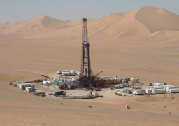 بئر بترول استكشافية جديدة بالصحراء الغربية تضيف 5 آلاف برميل يوميا للإنتاج