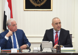 الجزار وفودة يتابعان مشروعات المياه وتطوير المناطق غير الآمنة