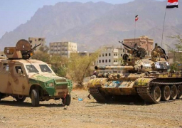 الجيش اليمني يستعيد مواقع بآخر معاقل الحوثي في باقم