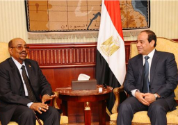 الرئيس البشير يعزى الرئيس السيسى فى ضحايا حادث محطة مصر