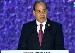 في ختام ملتقى الشباب العربي والإفريقي.. الرئيس السيسي يطلق مبادرة للقضاء على فيروس “سي” لمليون إفريقي