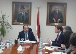 وزير المالية يؤكد بدء العمل بخطة لخفض الدين العام إلى ٨٠% من الناتج المحلي الإجمالي بحلول عام ٢٠٢٢