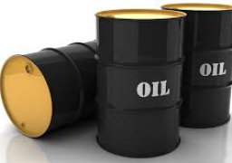 النفط يتجه لتسجيل أقوي أداء فصلي في 10 سنوات