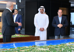 بالصور.. السيسى وبن زايد يقومان بجولة تفقدية بمدينة العلمين الجديدة