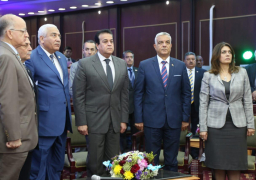 بالصور..وزير التعليم العالي يفتتح عددا من منشآت جامعة مدينة السادات