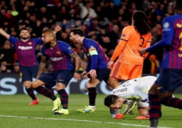 برشلونة يسحق ليون بخماسية ويصعد لربع نهائي دوري الأبطال