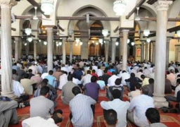 خطباء المساجد ينعون شهداء حادث القطار