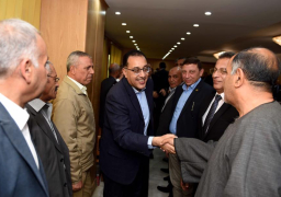 رئيس الوزراء يلتقي نُواب الفيوم خلال زيارته المحافظة