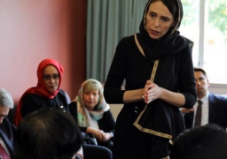 رئيسة وزراء نيوزيلندا توجه رسالة للمسلمين بالحجاب