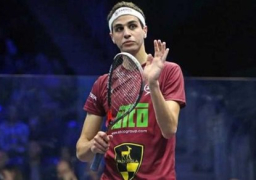 على فرج ينتزع صدارة تصنيف لاعبى الاسكواش المحترفين عالمياً