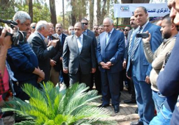 وزراء الزراعة والتموين والشباب يفتتحوا معرض زهور الربيع للزهور